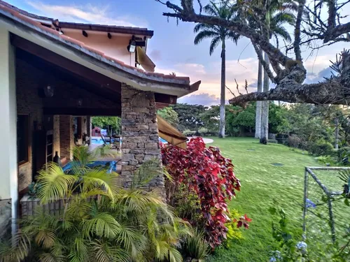 Venta - Casa - Urb. La Lagunita