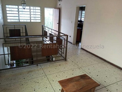 Imagen 22 de 30 de Casa En Venta Los Nisperos Valencia Rent-a-house Mediterranean Plaza 22i21281 Ivan Denis