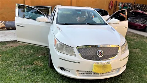 Buick LaCrosse C At
