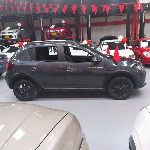 Renault Stepway Expression Gris 2017