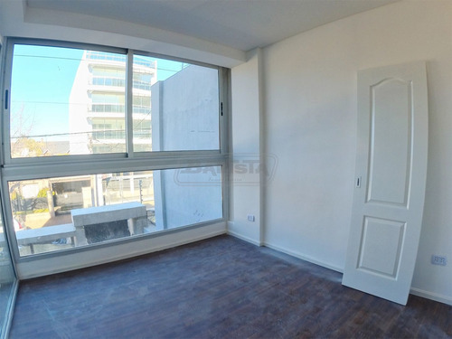Imagen 13 de 22 de Departamento En Venta En Ramos Mejia Centro