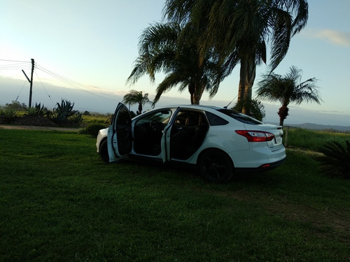 Imagem 3 de 8 de Ford Focus 2015 2.0 Se Flex Powershift 5p