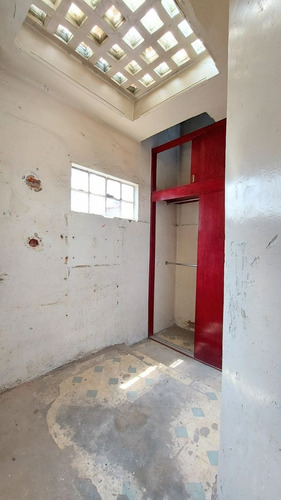 Imagen 20 de 30 de Venta De Casa En Colonia Obrera Para Desarrollar