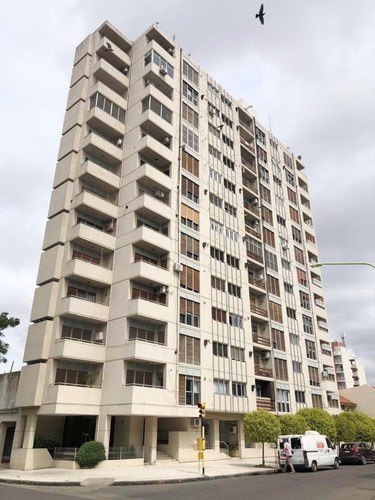 En Venta, Departamento En Zona Macro Centro, Bahía Blanca.