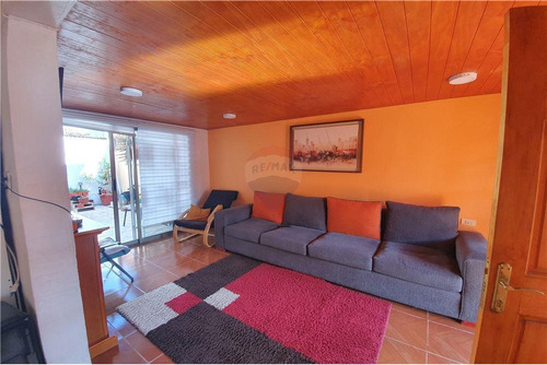 Imagen 6 de 24 de Hermosa Casa Renovada Y Luminosa