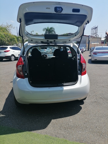 Nissan Versa Note 2015