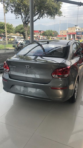 Imagen 1 de 7 de Kia Soluto Mt 2023