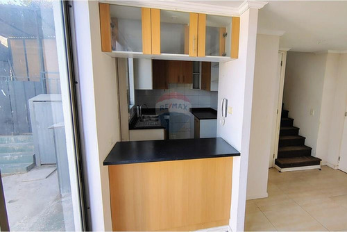 Casa Céntrica En Quilpué: Inversión Ideal 3d/2b