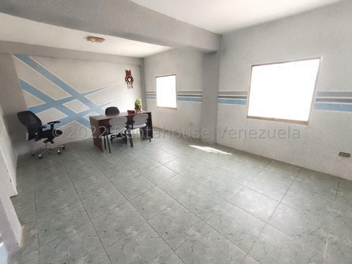 Imagen 6 de 30 de Negocio En Venta, Zona Industrial Los Tanques, 3.000mts, Rah 23-18281