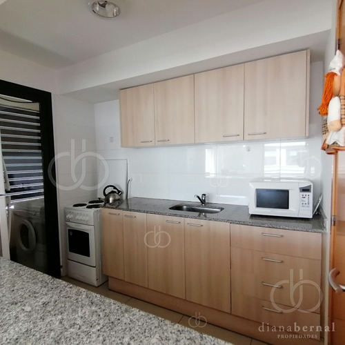 Apartamento De 2 Dormitorios En Maldonado- Ref: 54481