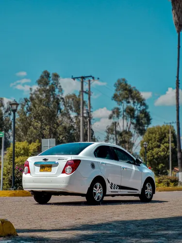 Chevrolet Sonic 1.6 Lt 4 p
