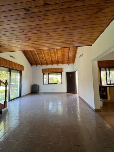 Venta Casa De Dos Dormitorios Country Club Banco Provincia