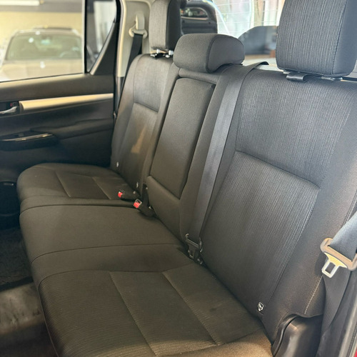 Toyota Hilux Pick-up 2.4 Cd Sr 150cv 4x2