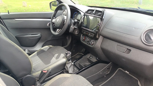 Renault Kwid 1.0 Outsider