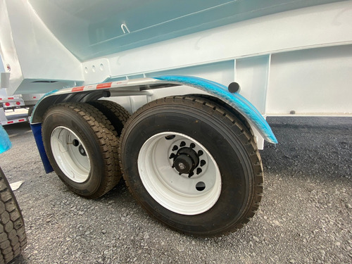 Tolva Presurizada 28m3 2 Ejes Con Llantas Atro Trailer 2026