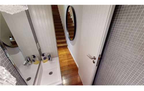 Imagen 23 de 30 de Casa En Venta En Olivos Con Pileta Y Jardin