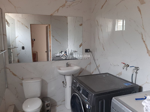 Sitio En Venta Con Casa En Construccion En El Arrayan