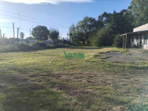 Venta Chacra 3,5 Htas Casa 3 Dormitorios 1 Baño Cocina Impecable