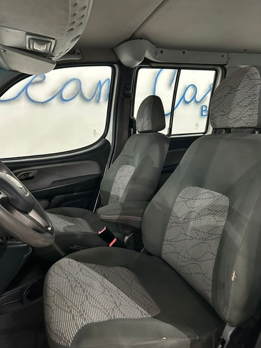 Fiat Doblo 1.8 16v Essence 7l Flex 5p 5 marchas