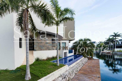 Imagen 12 de 30 de Casa En Venta Frente Al Mar Puerto Cancun Residencial