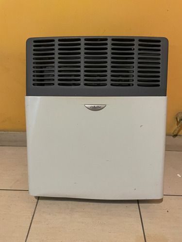 Calefactor Eskabe 3000 Multigas Tiro Balanceado Aromatizador Marfil (Usado)