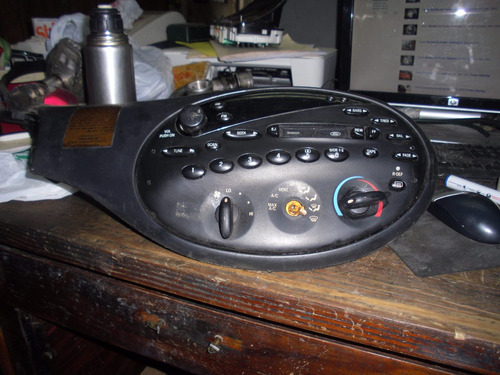 Vendo Radio Y Control De Aire Acondicionado De Ford Taurus