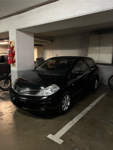 Nissan Tiida 1.8 Acenta