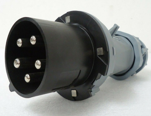 Jgo. De Clavija Hubbell Hbl560p5w Y Receptaculo Hbl560r5w