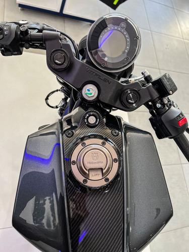 Imagen 8 de 16 de Husqvarna Vitpilen 401 Custom