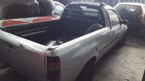 Sucata Para Retirada De Peças Ford Courier 98 1.3 8v Endura