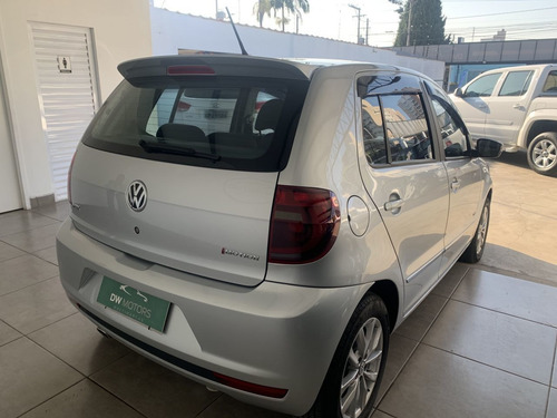 Imagem 9 de 12 de Volkswagen Fox 1.6 4p Flex Prime I-motion Automatizado