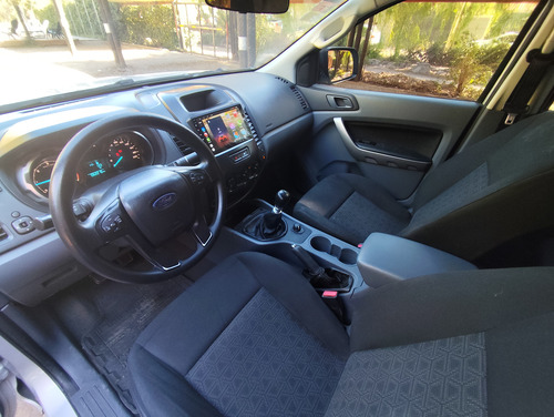 Ford Ranger 3.2 DC 4x4 Xls MT manual