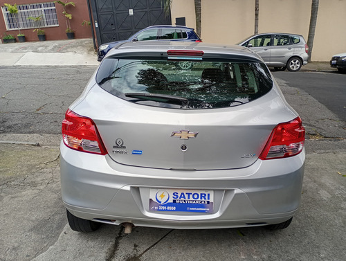 Chevrolet Onix 1.0 Joy 5p