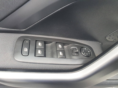 Peugeot 208 1.6 Griffe 16v Flex 4p Manual