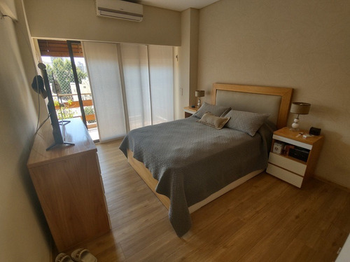 Imagen 15 de 26 de Excelente Piso De Categoría - 130m² + Cochera - Bajas Expensas (av. Directorio 2200)