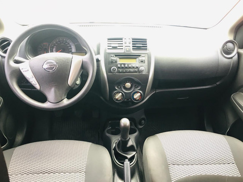 Versa 2017 Oportunidade