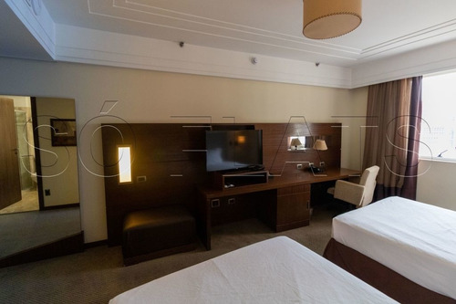 Imagem 4 de 15 de Flat Em Alphaville No Pool - Sf31725