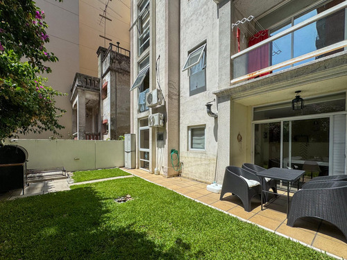 2 Ambientes En Villa Urquiza Con Jardin Propio
