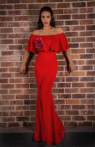 - Vestido Negro Largo (Usado)