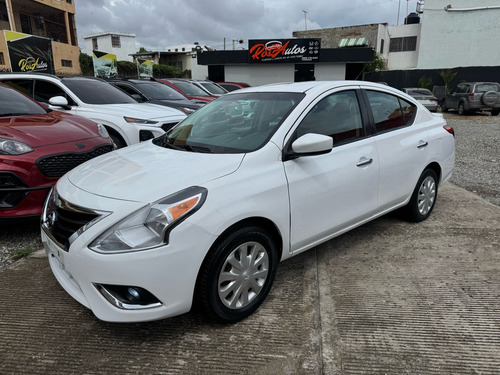 Nissan Versa Sv 2016