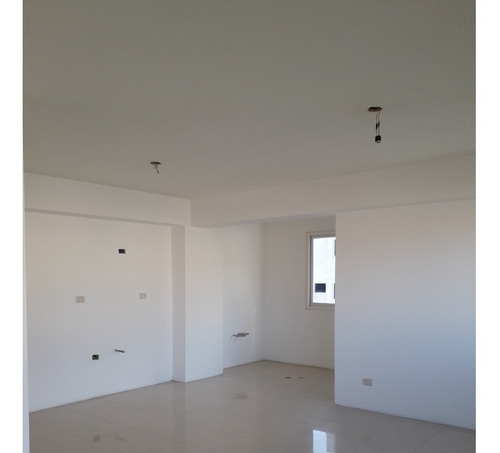 Imagen 4 de 9 de Vendo Apartamento 98m2 3h/2b/2p La Urbina 6502