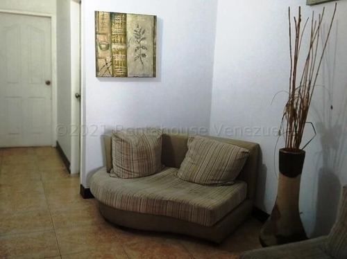 Imagen 23 de 30 de Casa En Venta Castillejo Mls #22-18431 Sonia León 0412-710.58.02