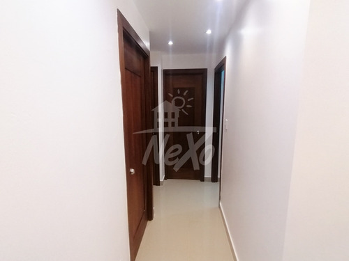 Venta Apartamento De Oportunidad Con Piscina En Gurabo, Santiago (jpa-250)