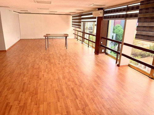 Polanco, Oficina De 85m2 En Área Abierta, Mucha Luz Natural, Vigilancia 24 Horas, Excelente Ubicación, A 4 Calles Del Metro Polanco. El Precio Es Más El Mantenimiento