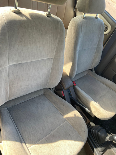 Nissan Sentra Le At