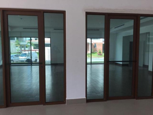 Imagen 12 de 14 de Venta De Apartamento En Ph Costamare, Costa Sur 20-5762