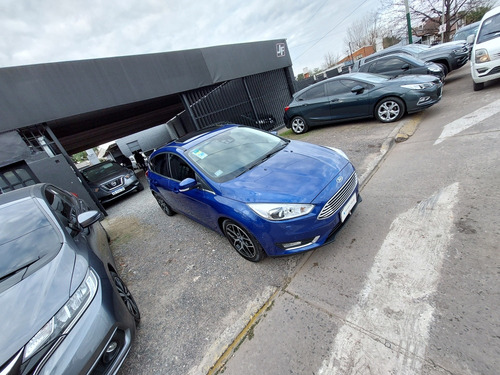 Ford Focus III 2.0 Titanium At6