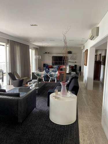 Imagem 4 de 10 de Ref 13.167- Excelente Apartamento Localizado Em Moema, 316 M² De Área Útil, 4 Dorms, Sendo 4 Suítes, 5 Vagas De Garagem E Lazer. - 13167