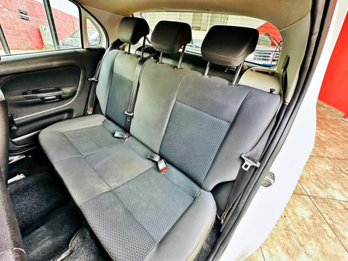 Volkswagen Gol 1.0 12v Total Flex 5p marchas