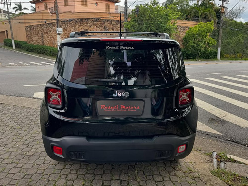 Jeep Renegade 1.8 Flex Aut. 5p